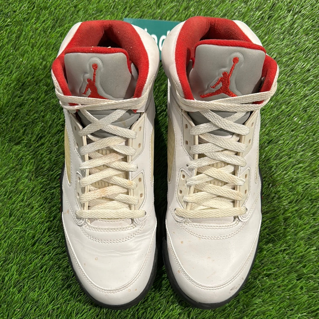 Air Jordan 5 Retro 'Fire Red' 2013