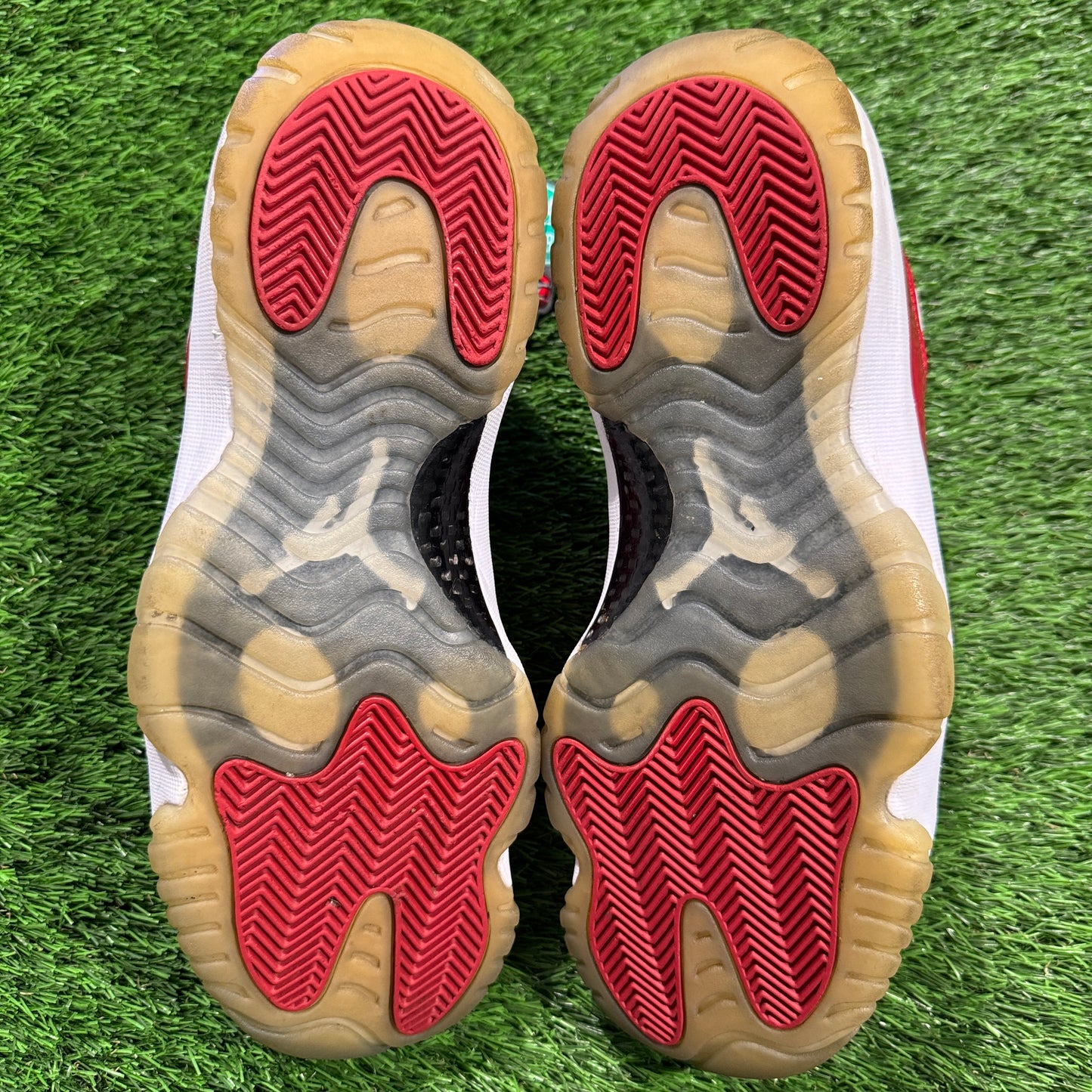 Jordan 11 Retro Low Cherry (2016) 10.5M/12W