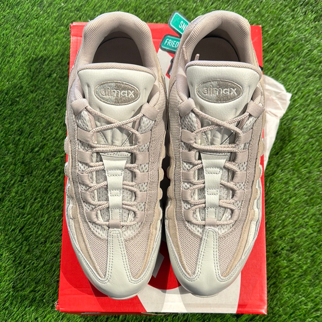 Air Max 95 Essential 'Light Bone'