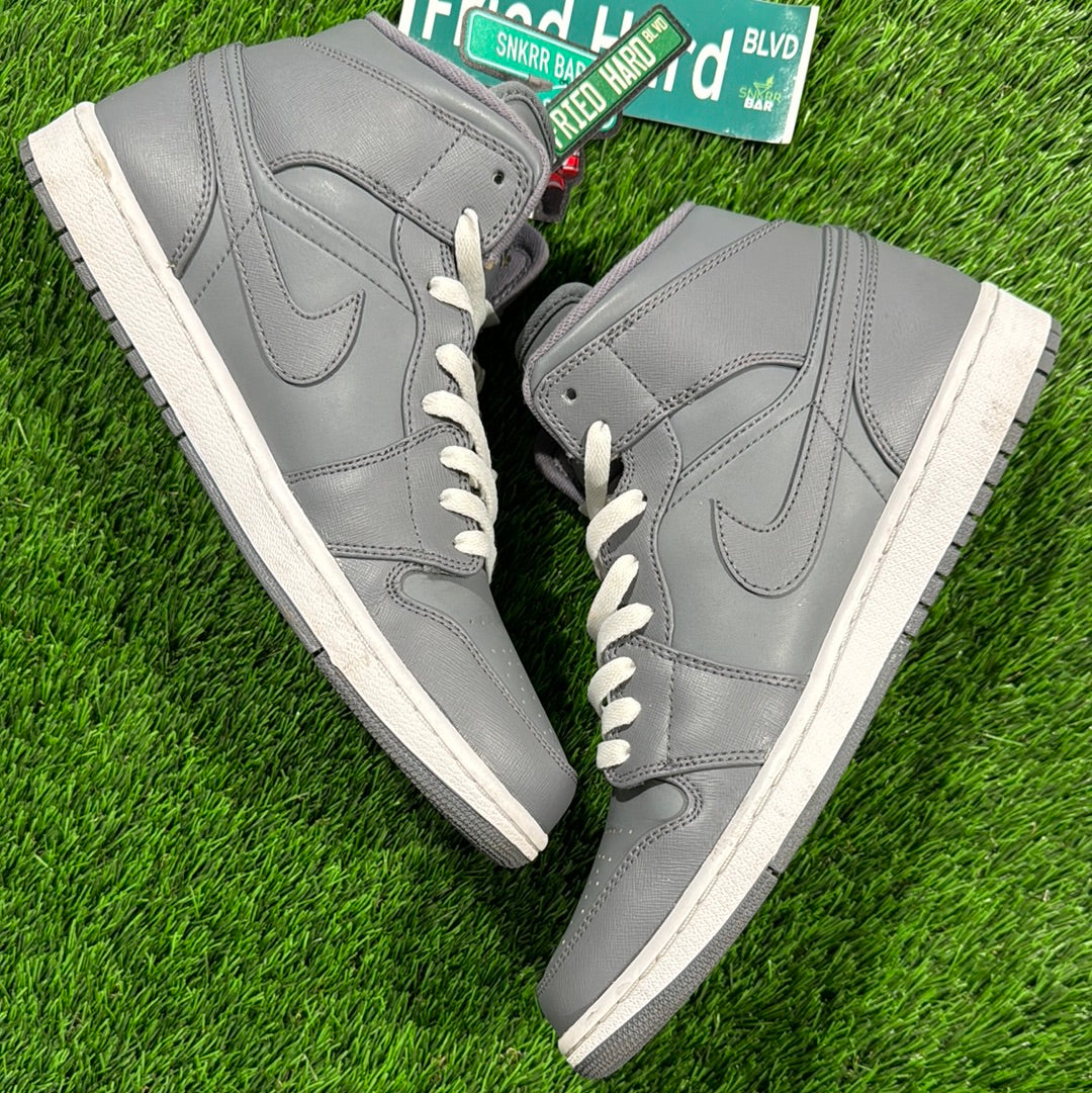 Air Jordan 1 Mid 'Grey White'