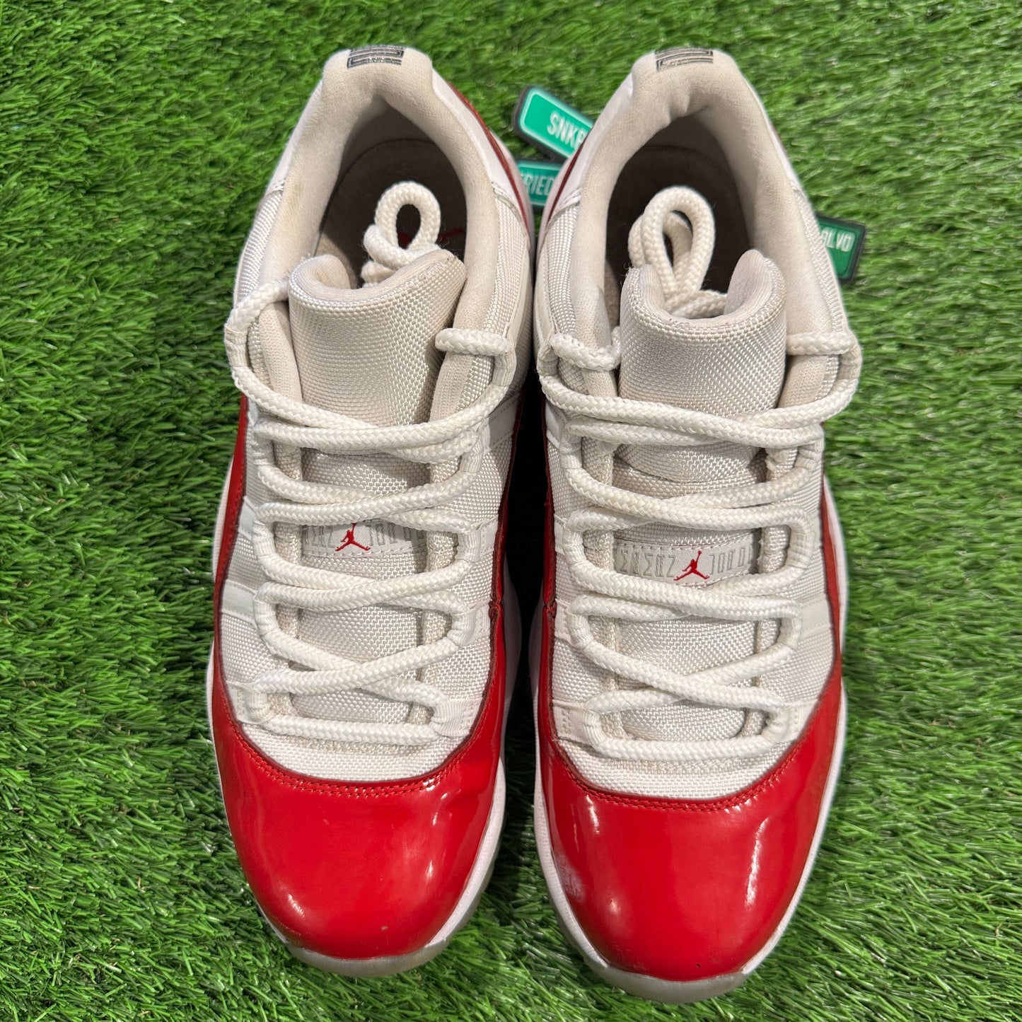 Jordan 11 Retro Low Cherry (2016) 10.5M/12W