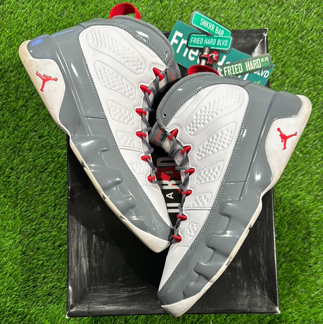 Air Jordan 9 Retro 'Fire Red'