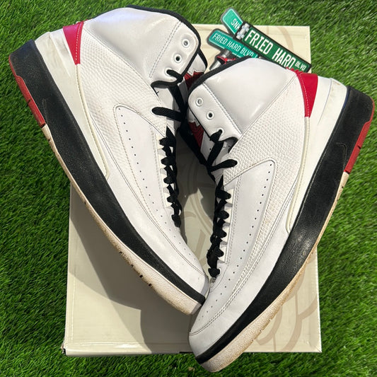 Air Jordan 2 Retro 'Chicago' 2022