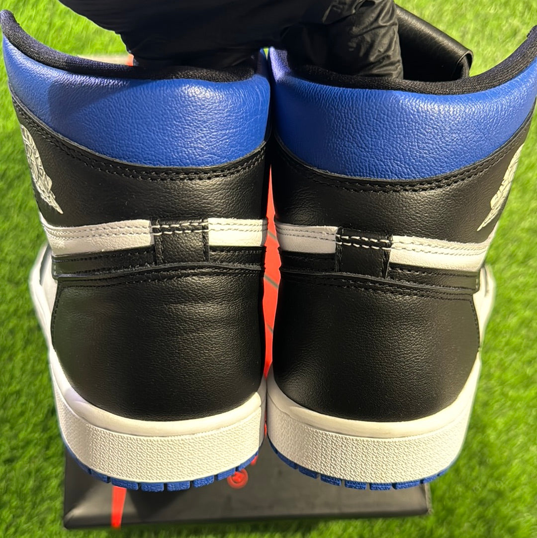 Air Jordan 1 Retro High OG 'Royal Toe'