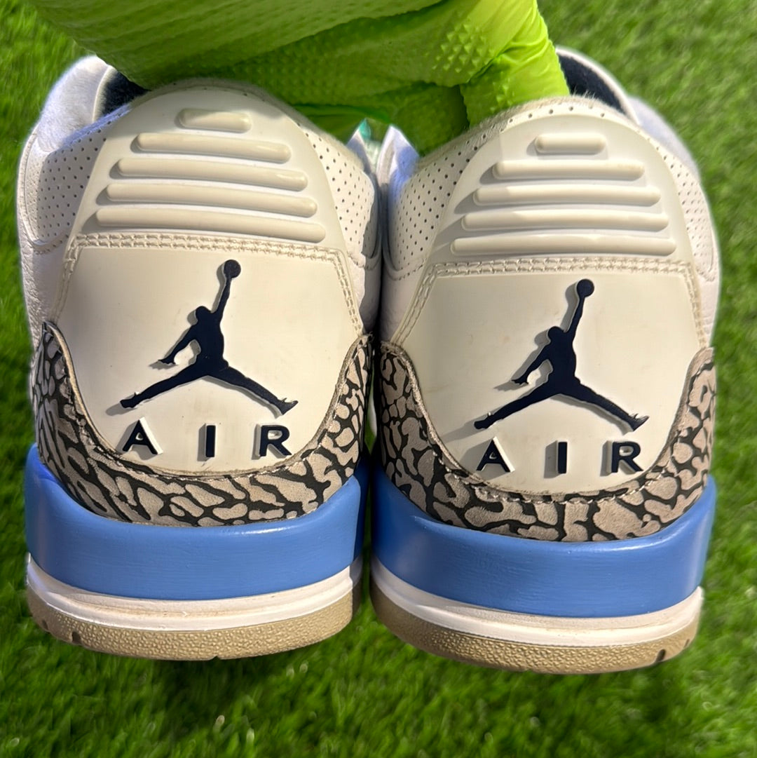 Air Jordan 3 Retro 'UNC'