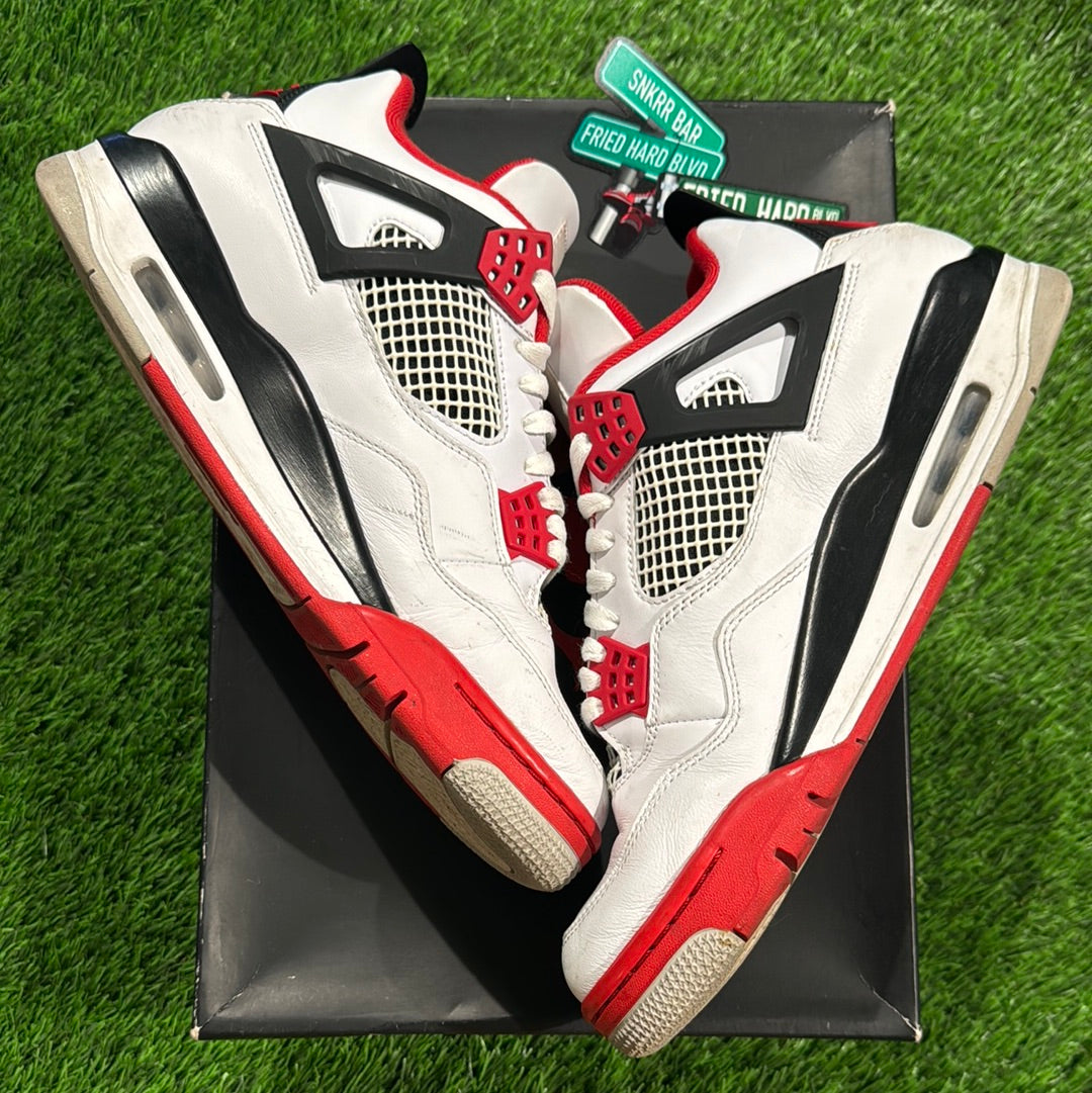 Air Jordan 4 Retro OG 'Fire Red' 2020