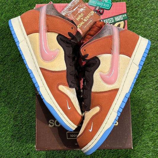 Social Status x Dunk Mid 'Chocolate Milk'
