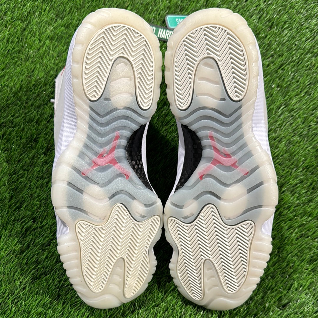 Air Jordan 11 Retro 'Platinum Tint'