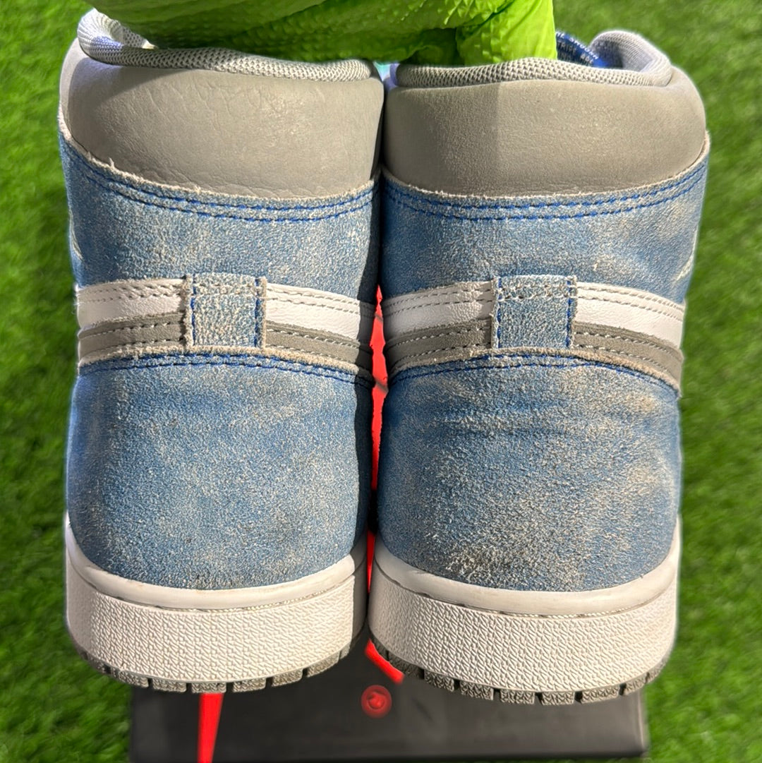 Air Jordan 1 Retro High OG 'Hyper Royal'