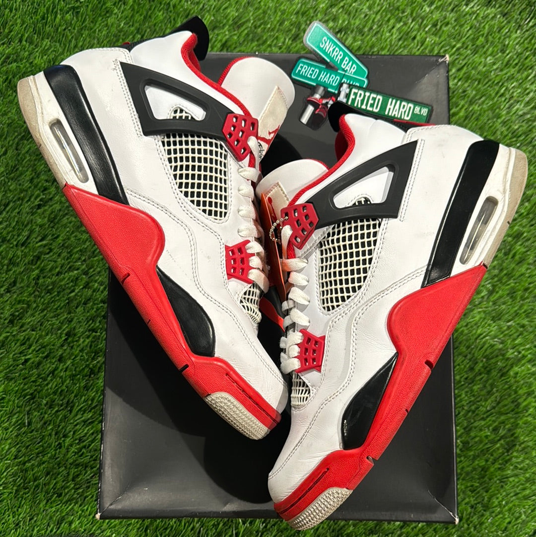 Air Jordan 4 Retro OG 'Fire Red' 2020