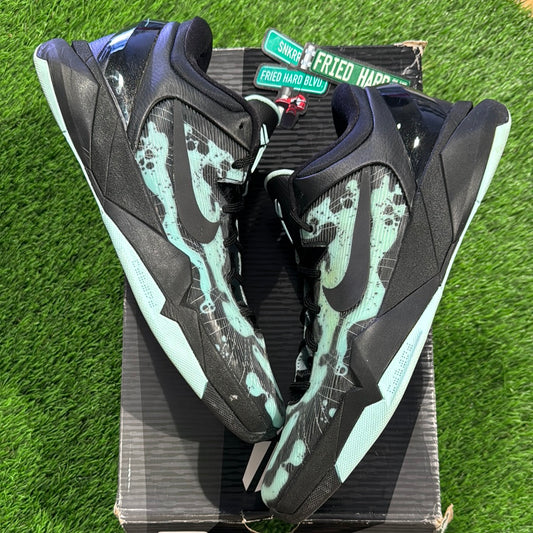Zoom Kobe 7 System 'Mint Poison Dart Frog'
