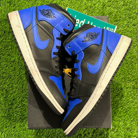 Air Jordan 1 Mid 'Hyper Royal'