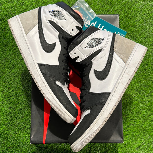Air Jordan 1 Retro High OG 'Stage Haze'