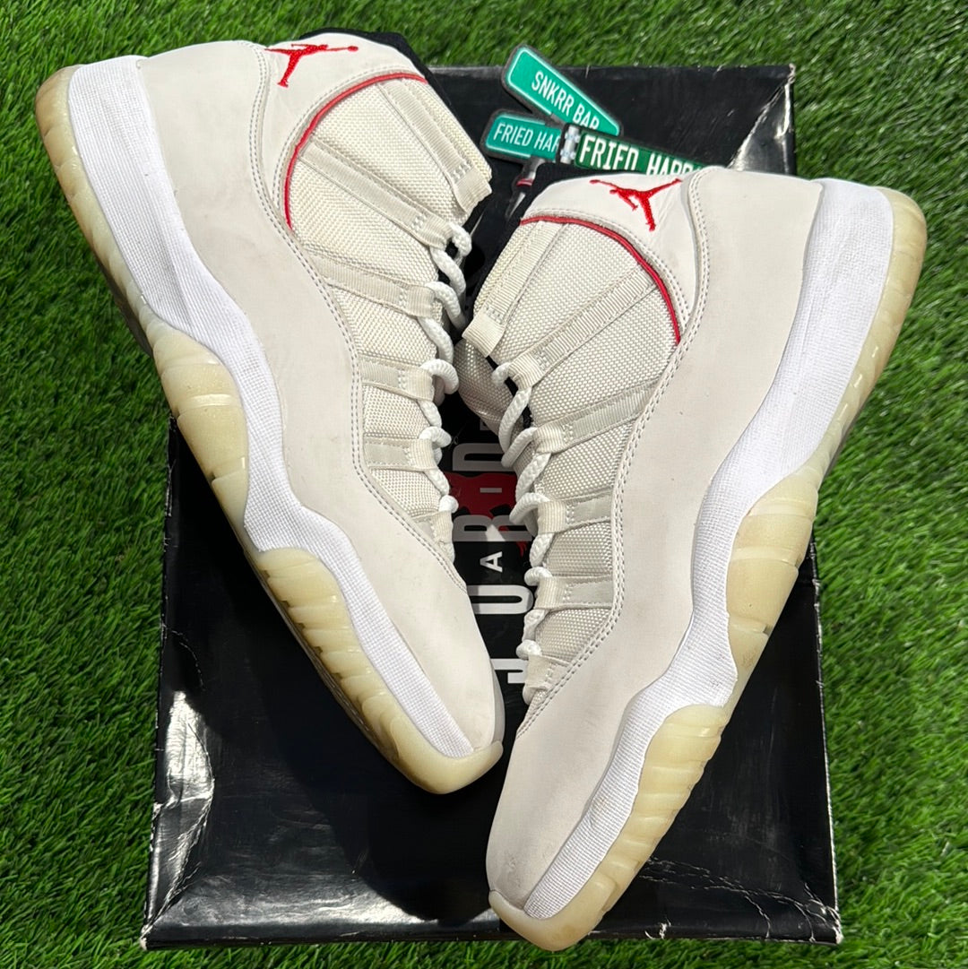 Air Jordan 11 Retro 'Platinum Tint'
