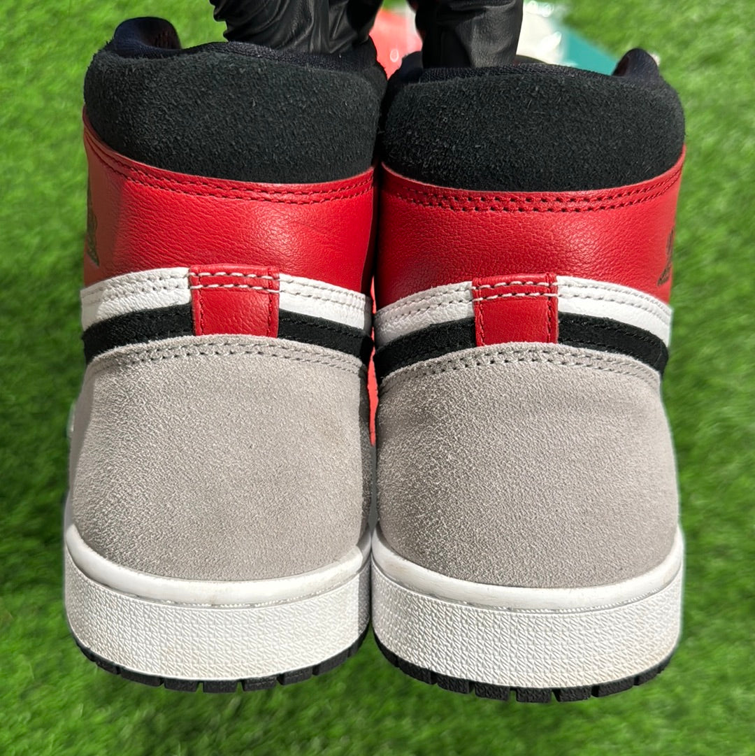 Air Jordan 1 Retro High OG 'Smoke Grey'