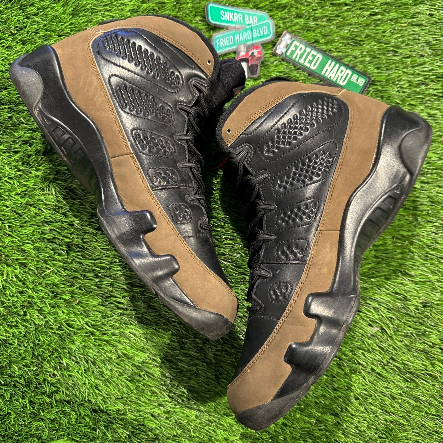 Air Jordan 9 Retro 'Olive' 2012