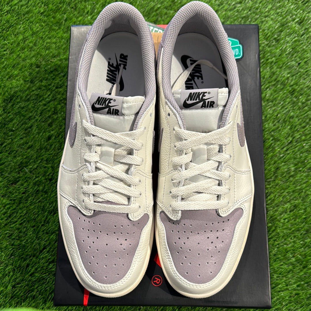 Air Jordan 1 Retro Low OG 'Atmosphere Grey'