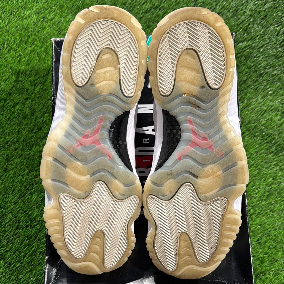 Air Jordan 11 Retro 'Platinum Tint'