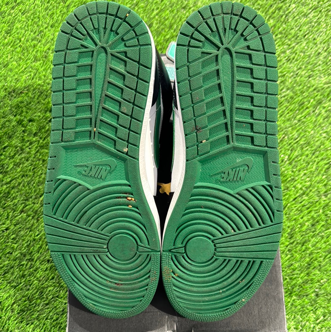 Air Jordan 1 Mid 'Pine Green'