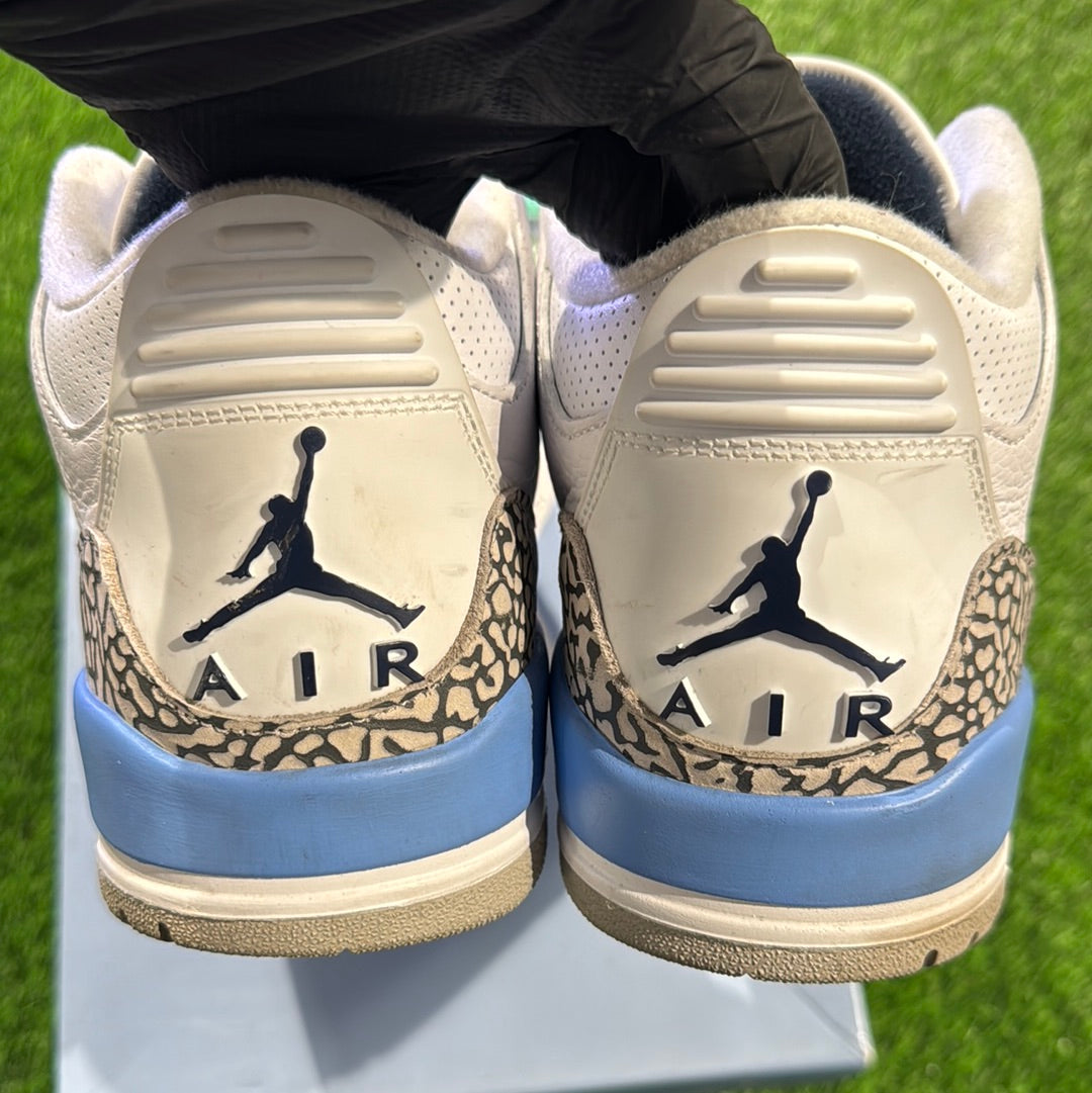 Air Jordan 3 Retro 'UNC'