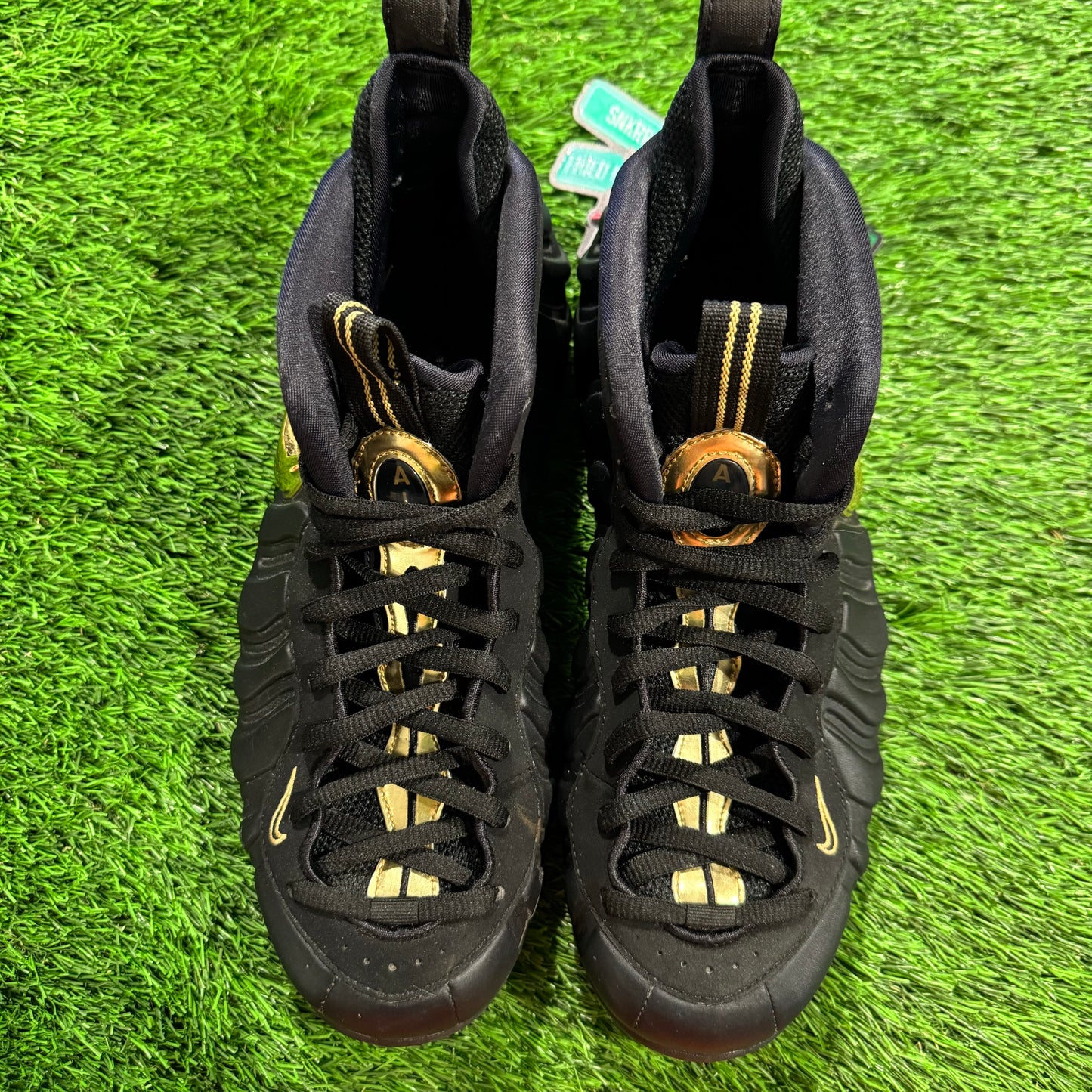 Air Foamposite Pro 'Black Metallic Gold'