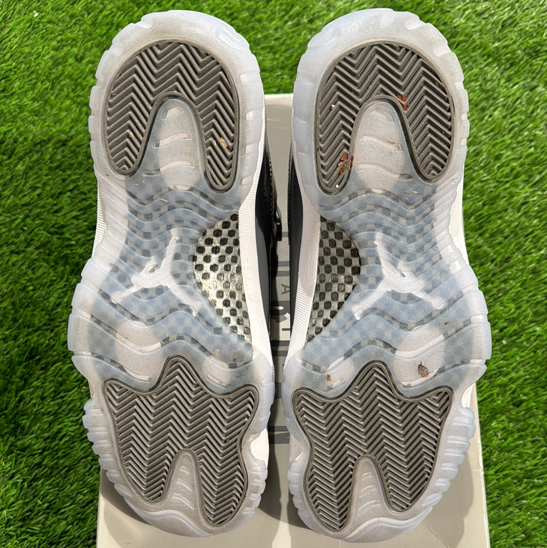 Air Jordan 11 Retro 'Cool Grey' 2021