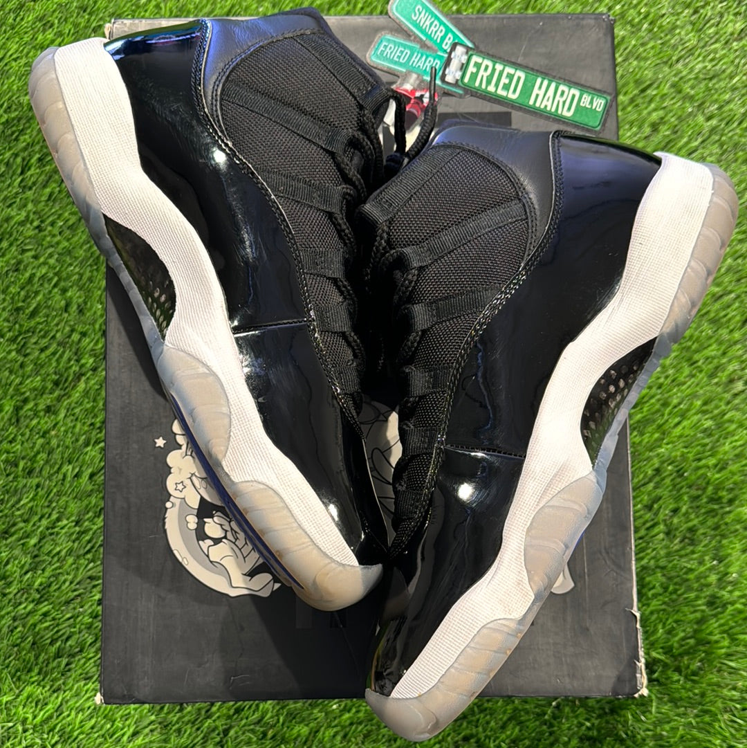 Air Jordan 11 Retro 'Space Jam' 2016