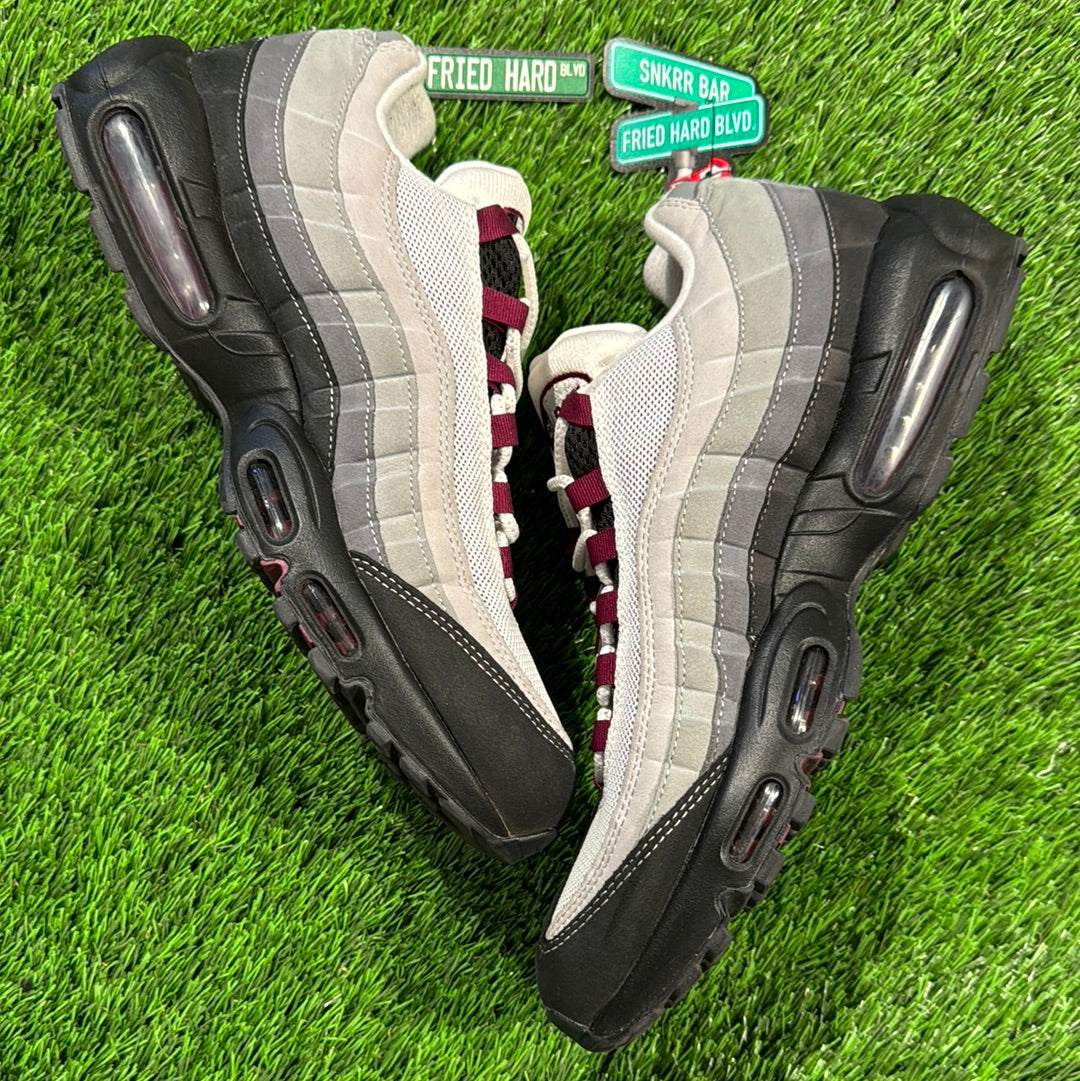 Air Max 95 'Dark Beetroot'