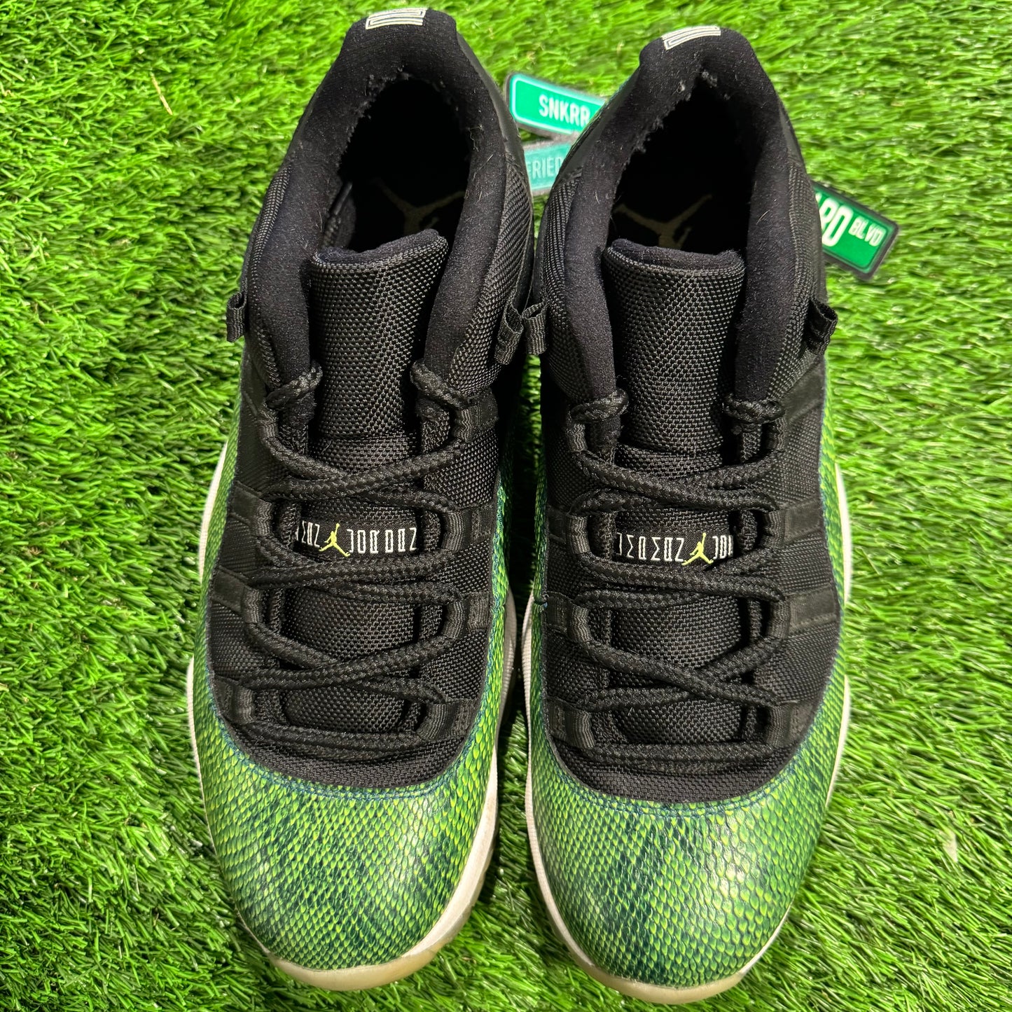Air Jordan 11 Retro Low 'Snake'