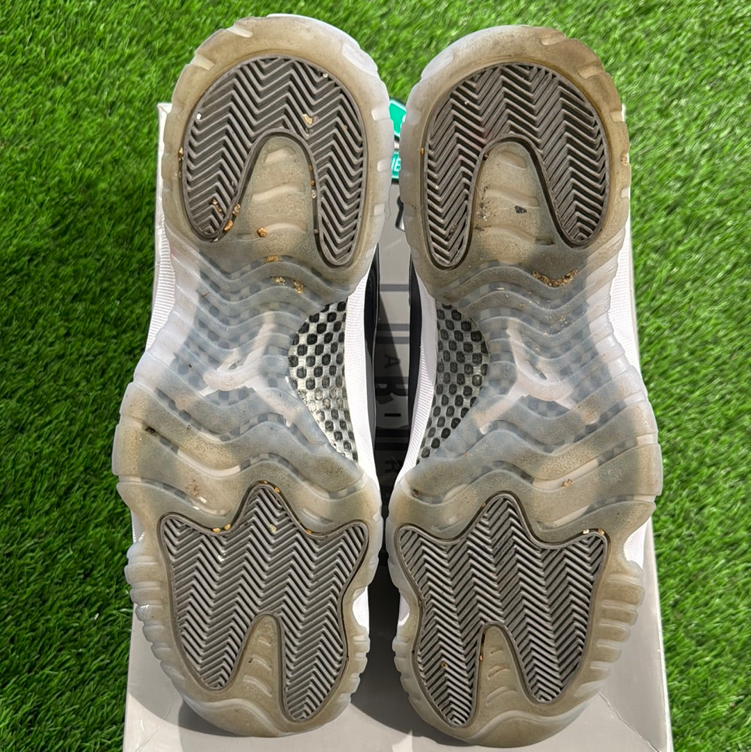 Air Jordan 11 Retro 'Cool Grey' 2021