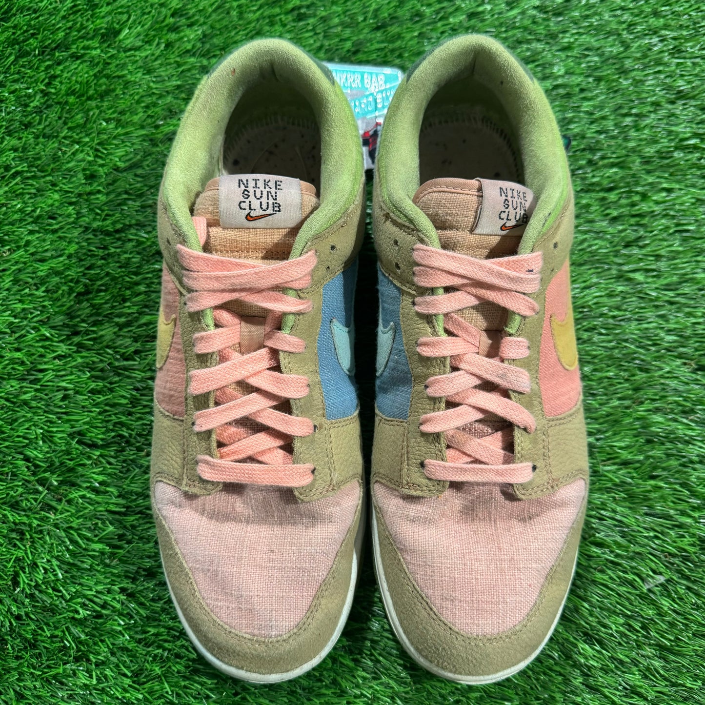 Dunk Low 'Sun Club - Arctic Orange Sanded Gold'