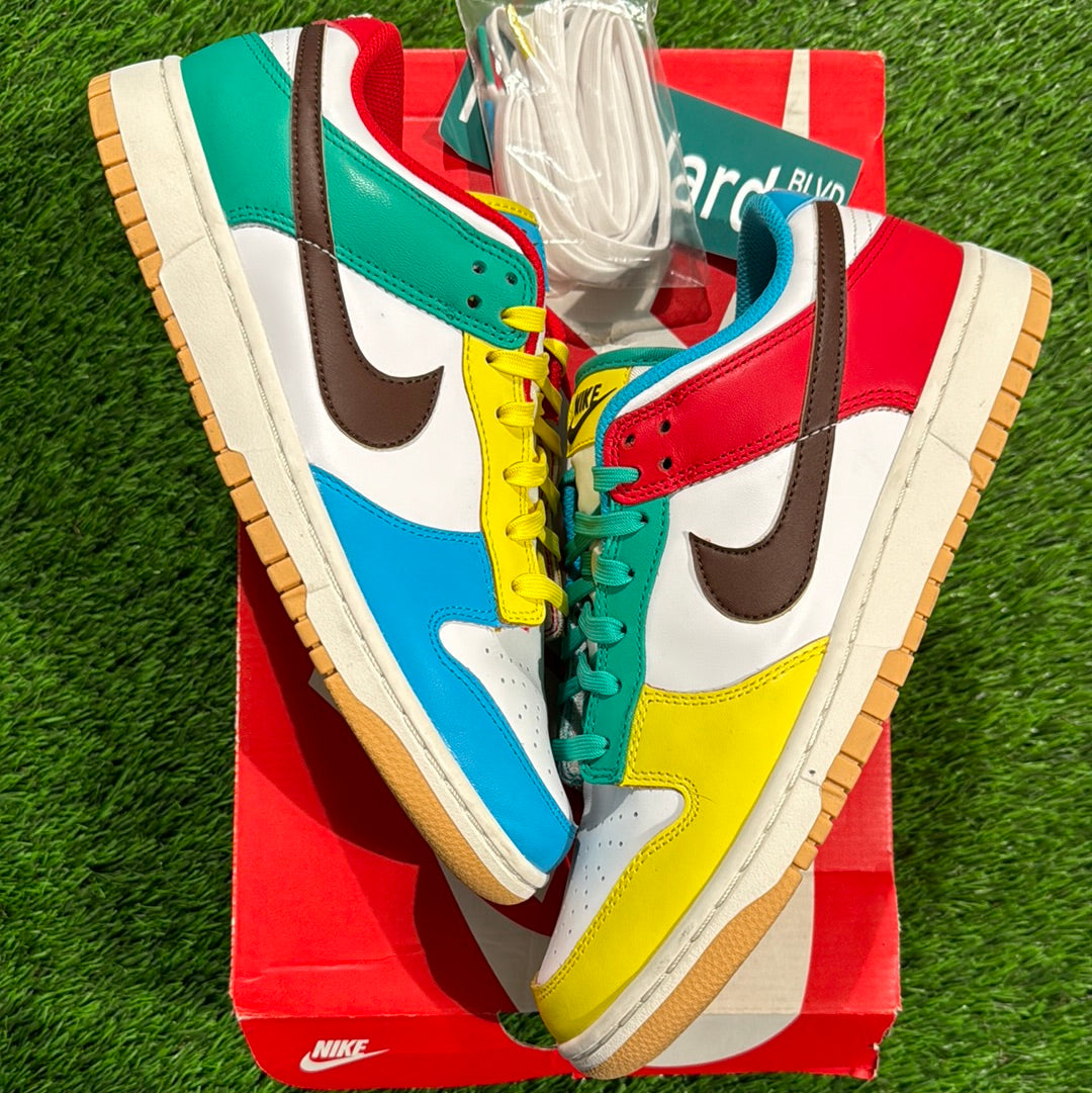 Dunk Low SE 'Free.99 - White'