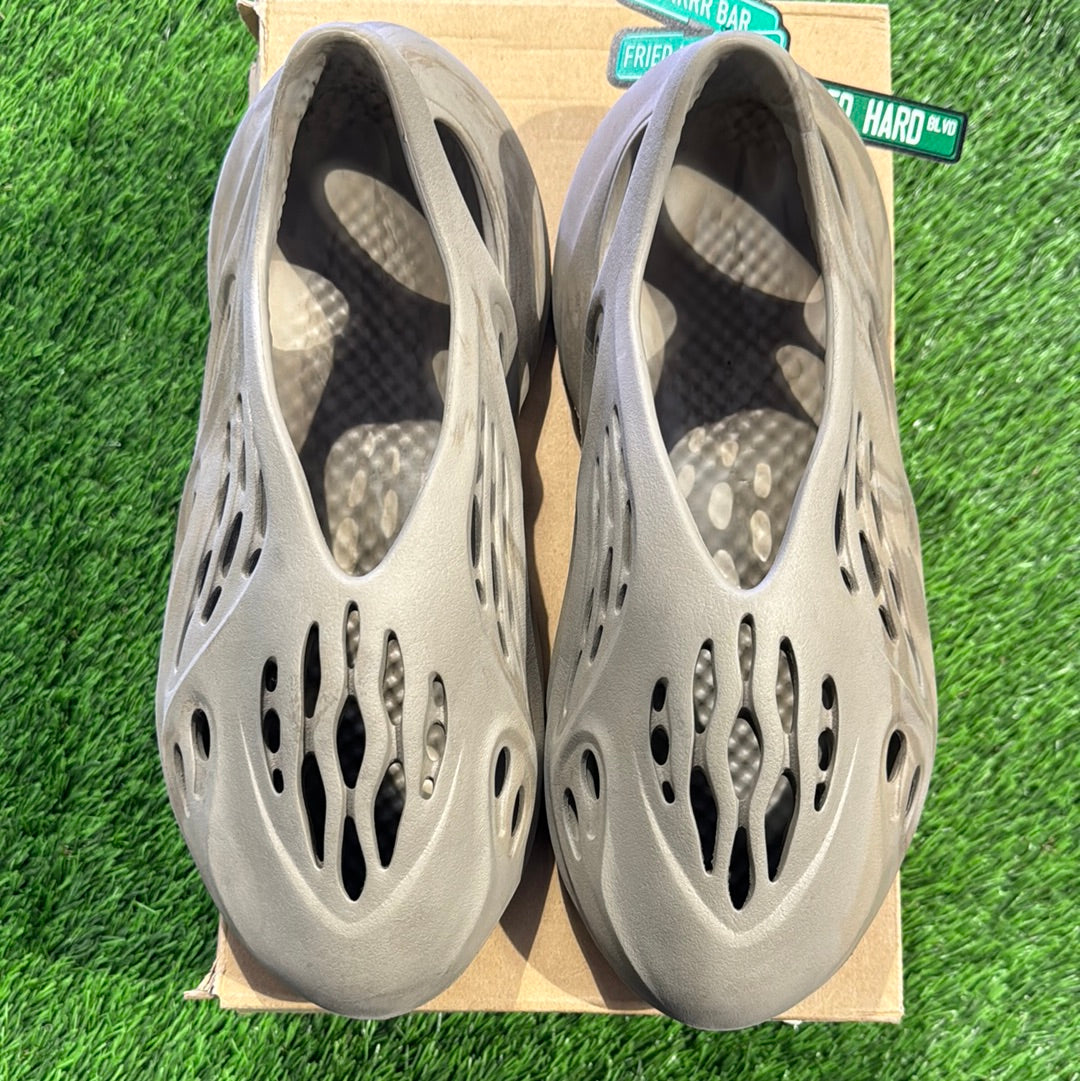 Yeezy Foam Runner 'Stone Sage'