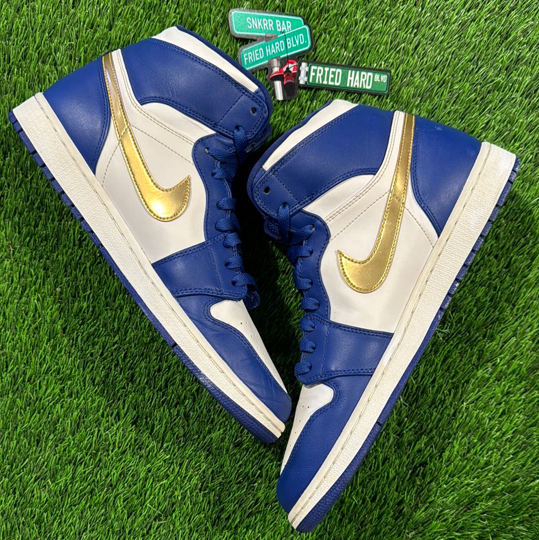 Air Jordan 1 Retro High 'Gold Medal'
