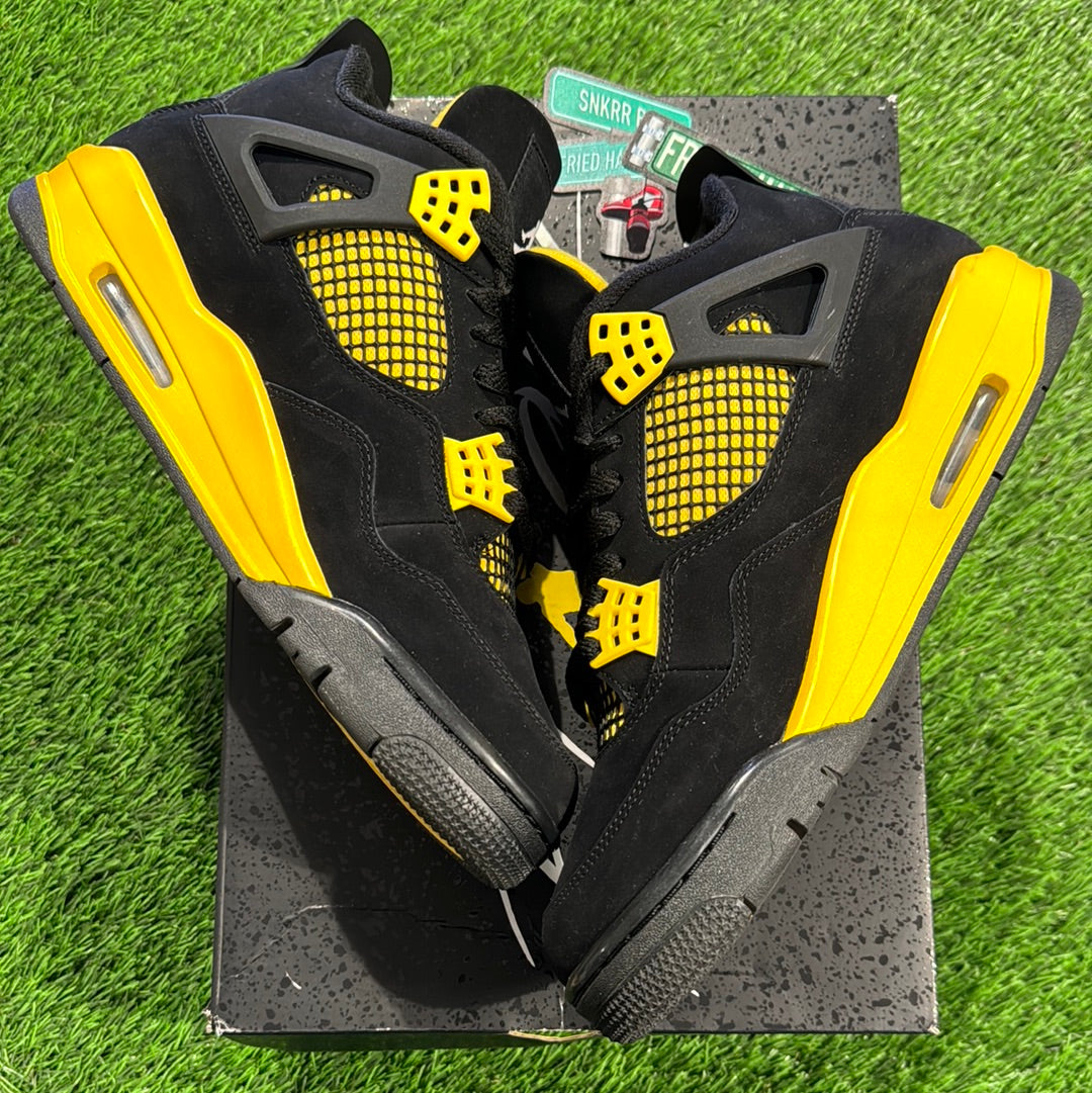 Air Jordan 4 Retro 'Thunder' 2023