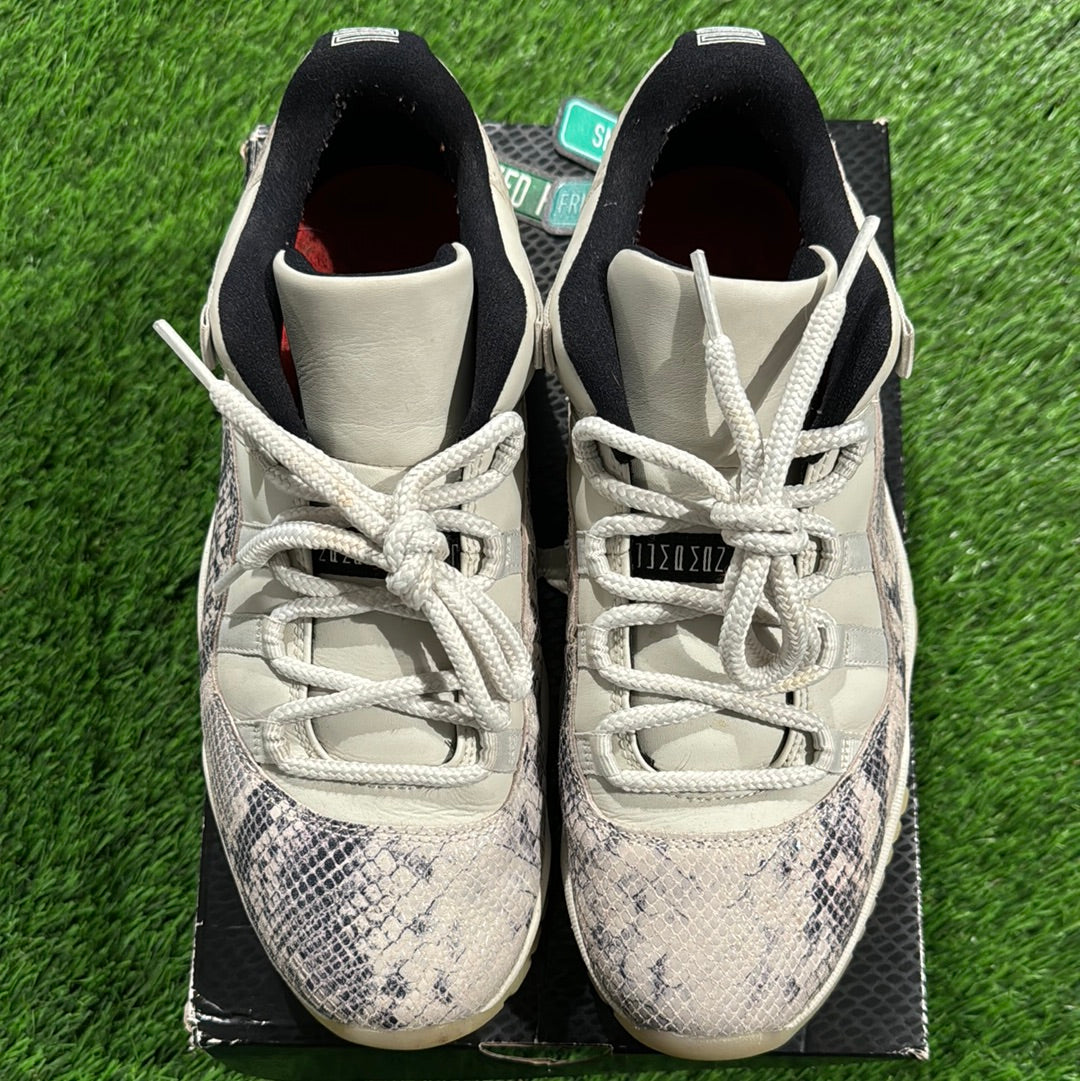 Air Jordan 11 Retro Low 'Light Bone Snakeskin'