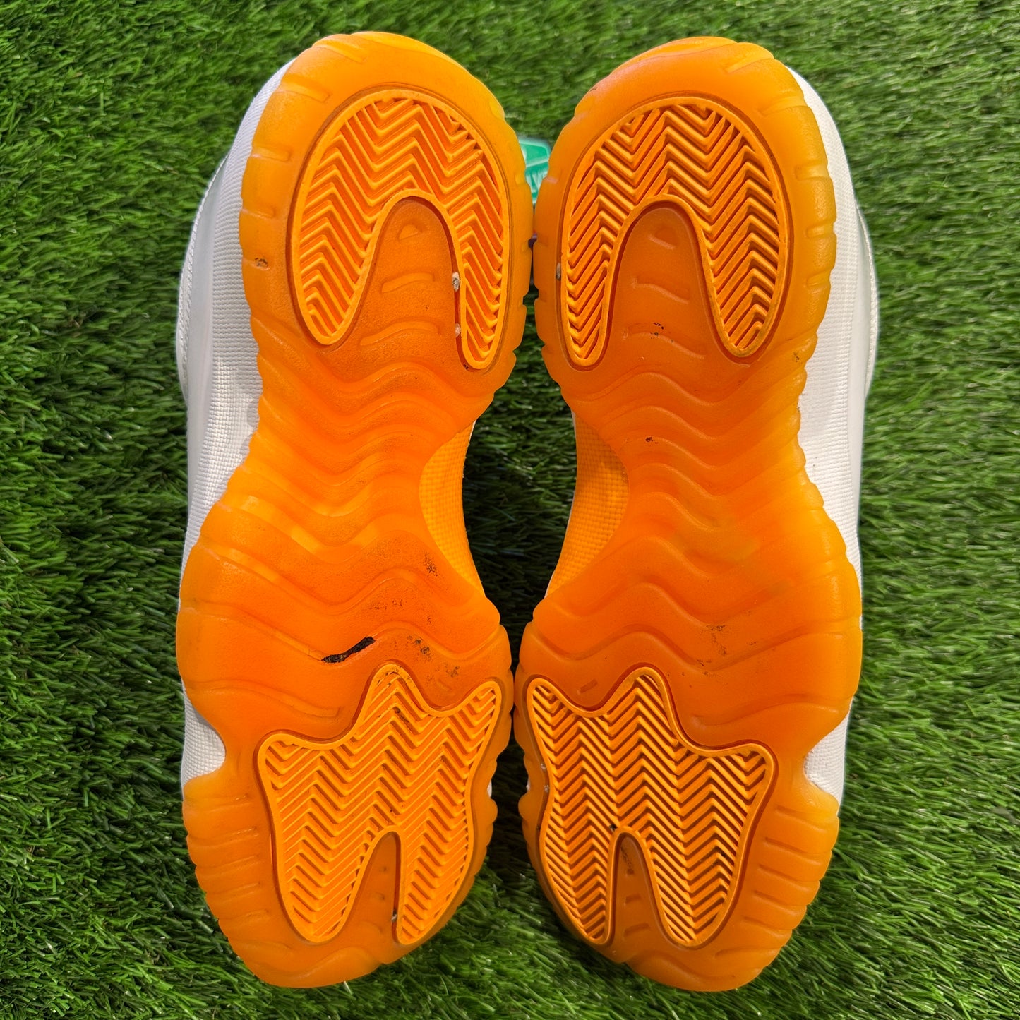 Air Jordan 11 Retro Low GG 'Citrus'