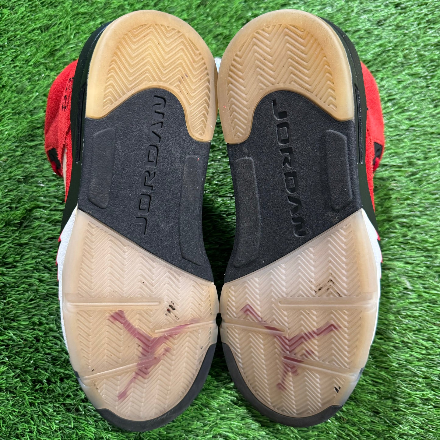 Air Jordan 5 Retro 'Raging Bull' 2021