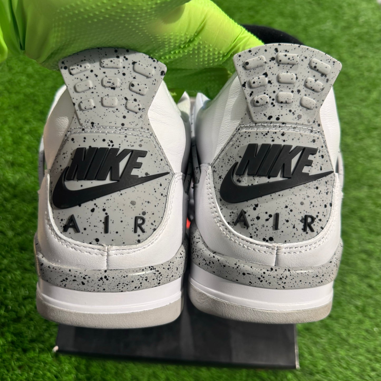 Air Jordan 4 Retro OG 'White Cement' 2016