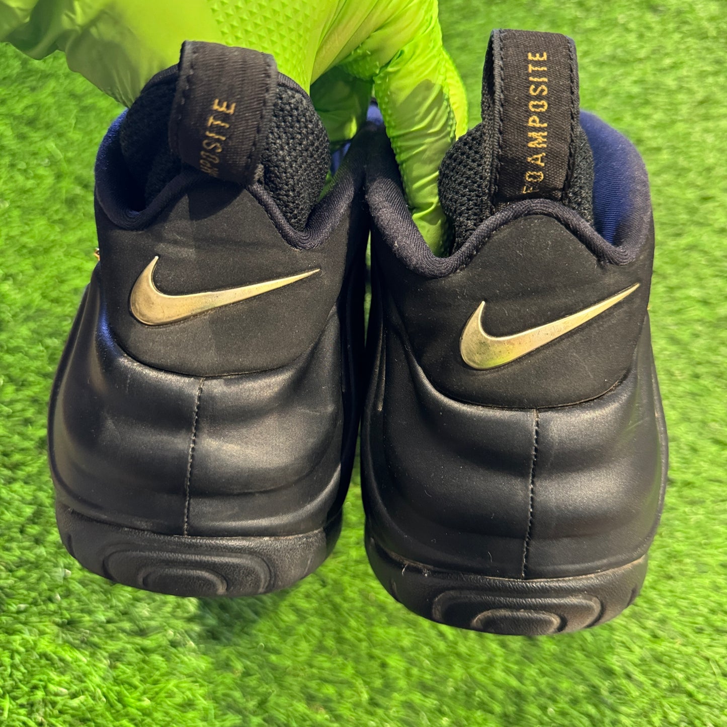 Air Foamposite Pro 'Black Metallic Gold'