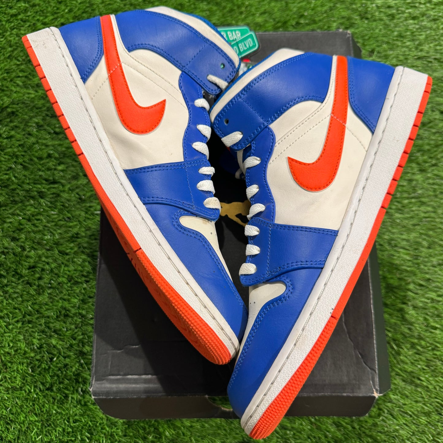 Air Jordan 1 Mid 'Wheaties'