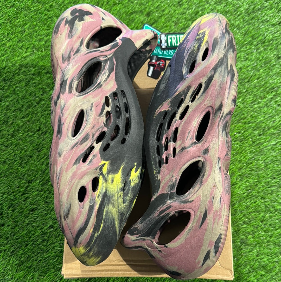 Yeezy Foam Runner 'MX Carbon'