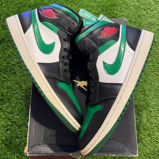 Air Jordan 1 Mid 'Pine Green'