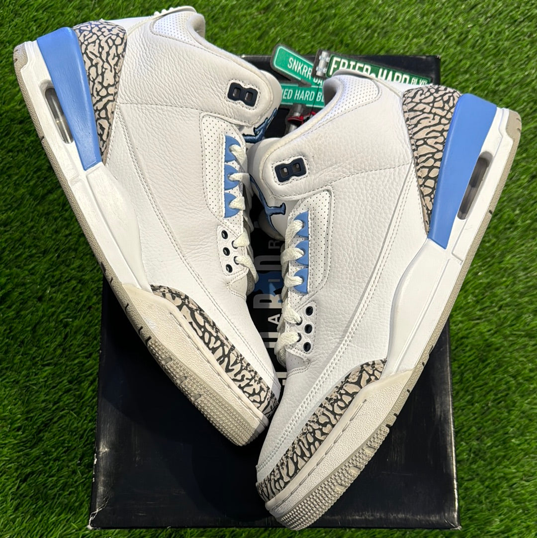 Air Jordan 3 Retro 'UNC'
