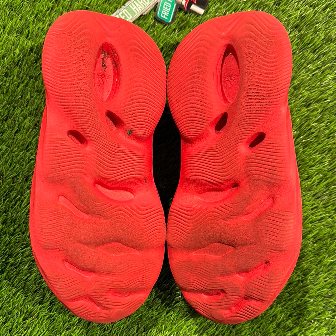 Yeezy Foam Runner 'Vermilion'