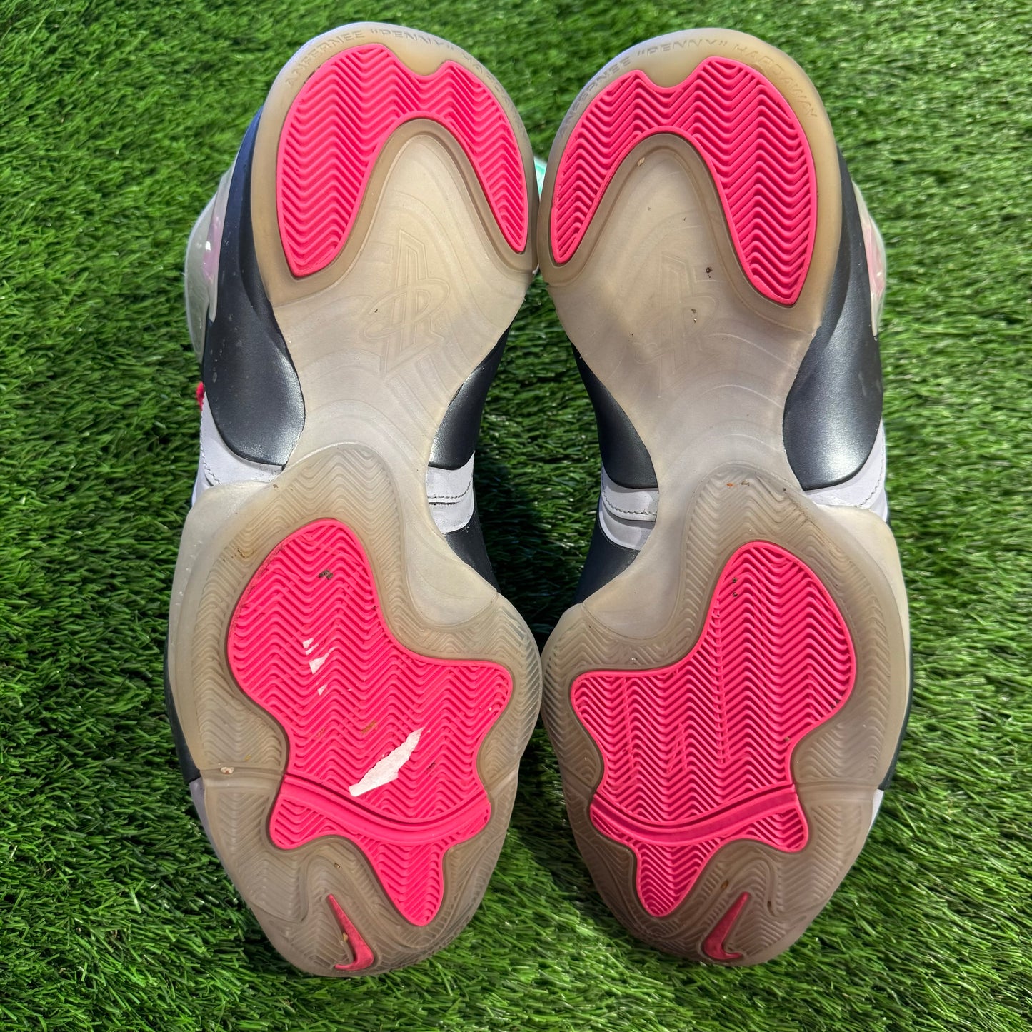 Lil Penny Posite 'Hyper Pink'