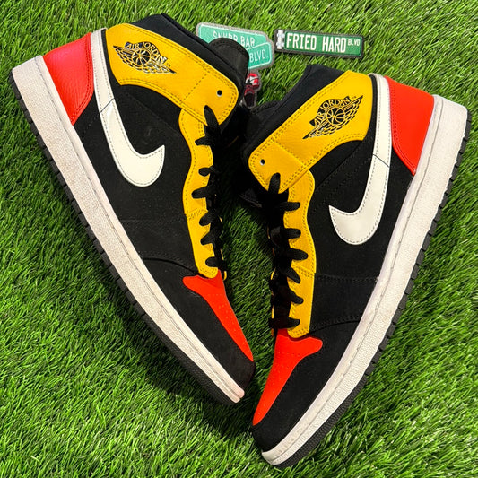 Air Jordan 1 Mid SE 'Amarillo'