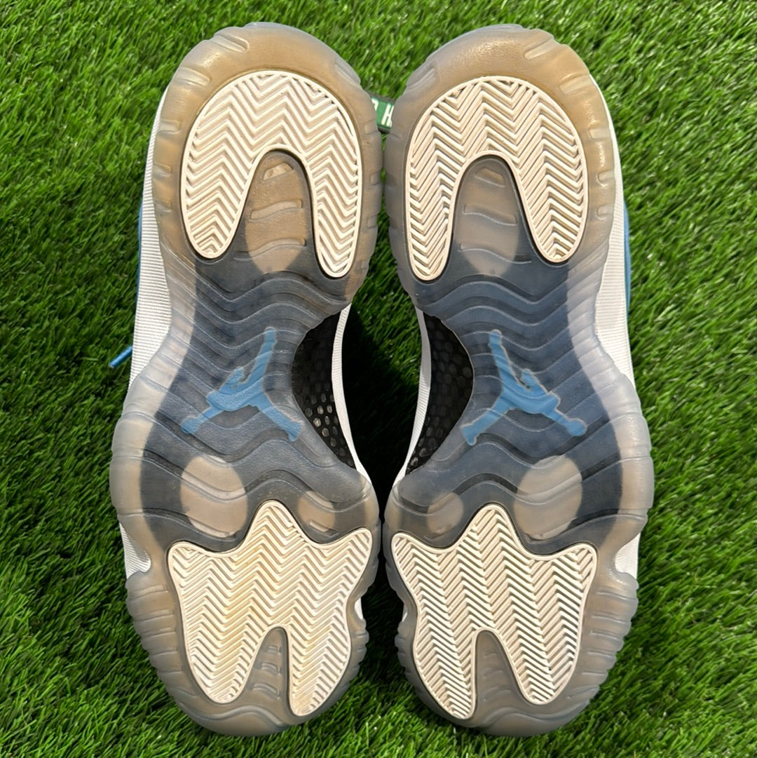 Air Jordan 11 Retro 'Pantone'