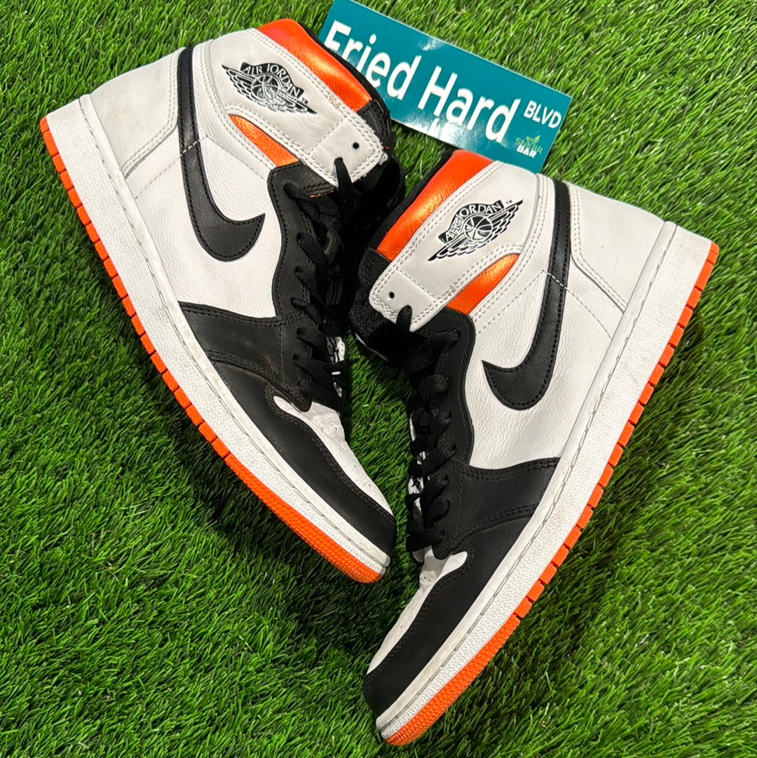 Air Jordan 1 Retro High OG 'Electro Orange'