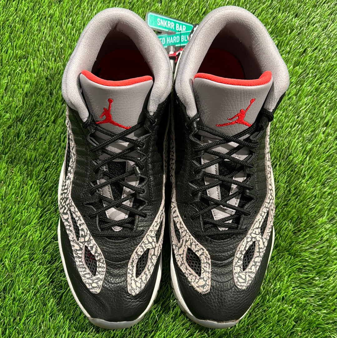 Air Jordan 11 Retro Low IE 'Black Cement'